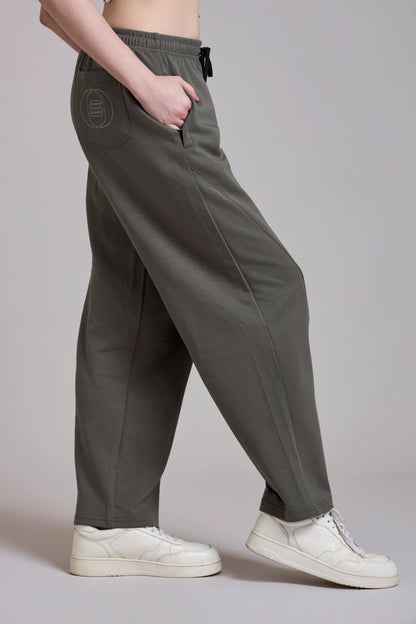Aura Baggy Tracks for Women