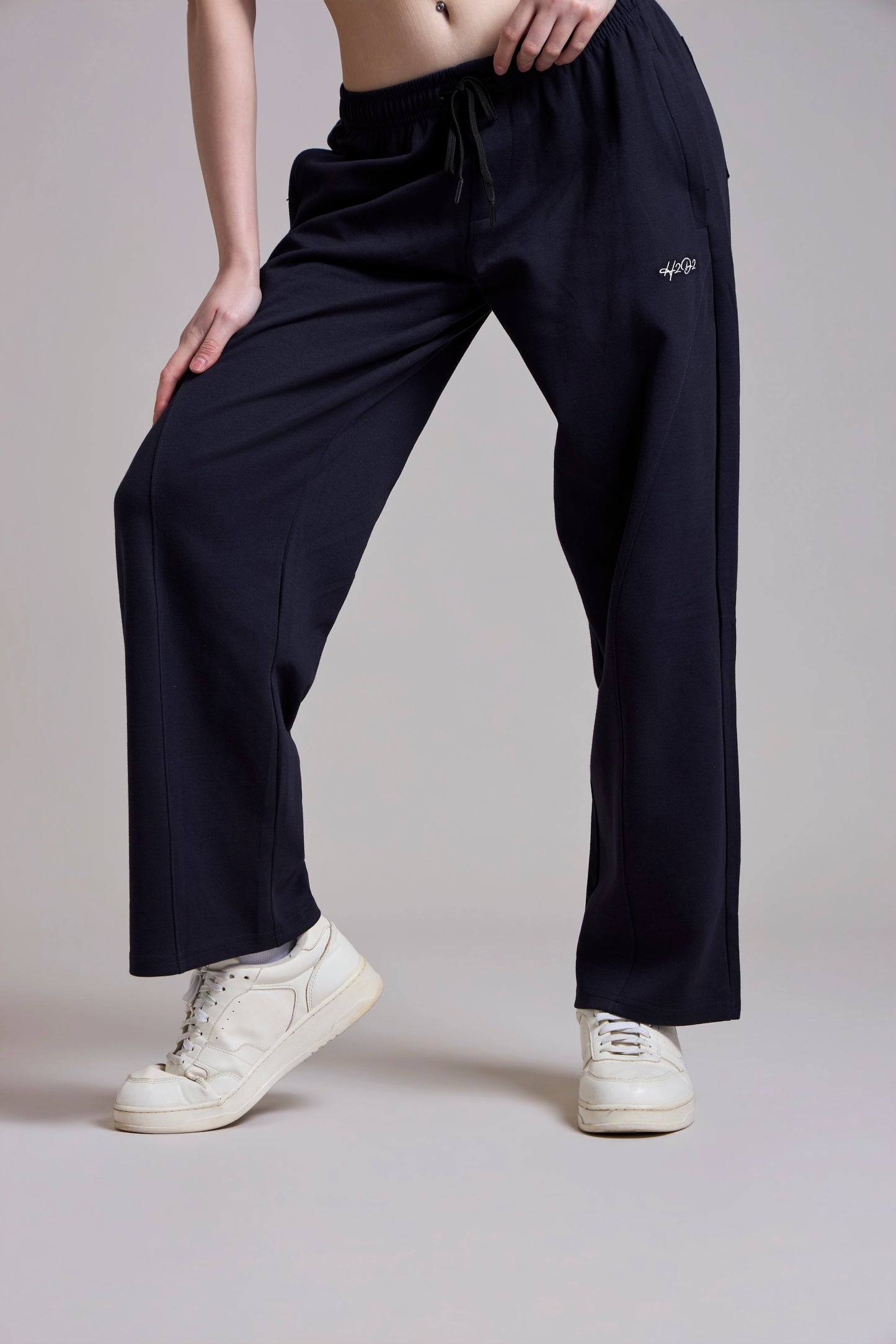 Aura Baggy Tracks for Women